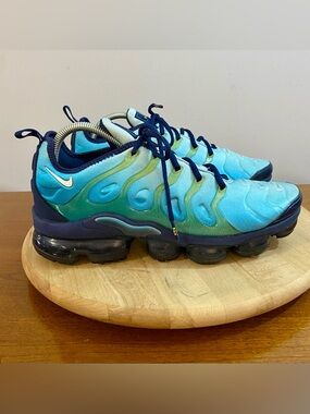 Nike Air Vapormax Plus Athletic Shoe Sneaker Light Blue 924453-407 Men’s US 9.5